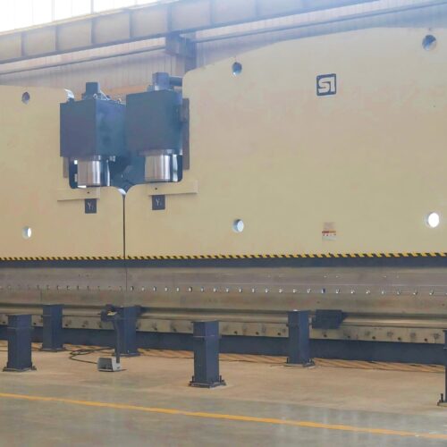 Máy ép thủy lực CNC lai hạng nặng  2-WF67K24-1200T12000